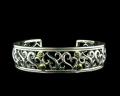 8037BG-SA	18K Gold & sterling silver sapphire bangle
